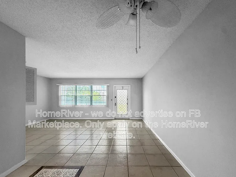 3016 Cambridge Cir #3016-A — Photo 5