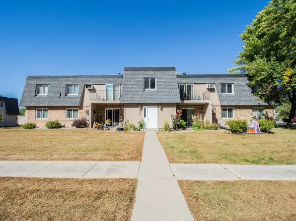2333 Demores Dr S APT 8, Fargo, ND 58103