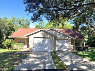 925 W Penn Hills Ct, Beverly Hills, FL 34465