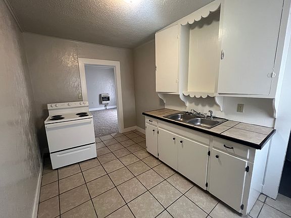 5th image of 307 N A St