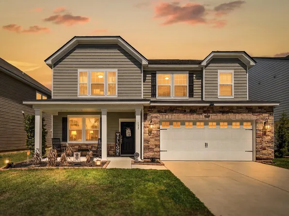 132 Lakestone Rd, Moncks Corner, SC 29461