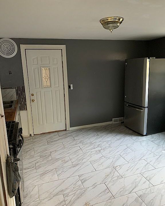 1st image of 9658 S Brennan Ave