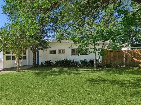 8138 Versailles Ave, Metairie, LA 70003