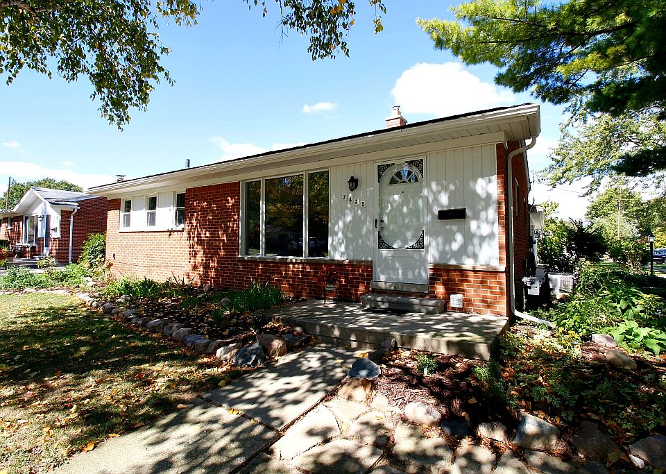 1st image of 7435 August Ave