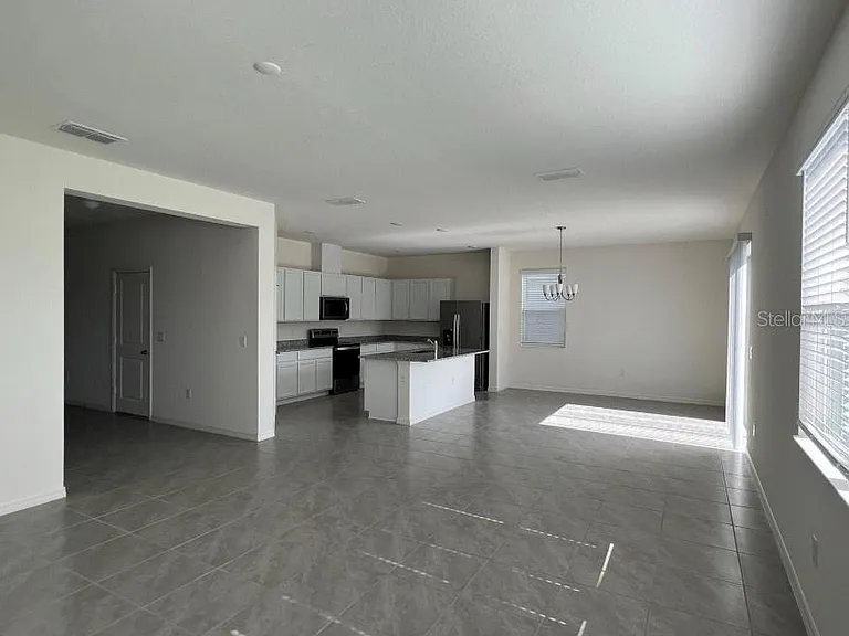 9112 Westside Hills Dr — Photo 5