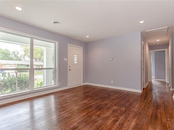 4th image of 1104 Noble Ave