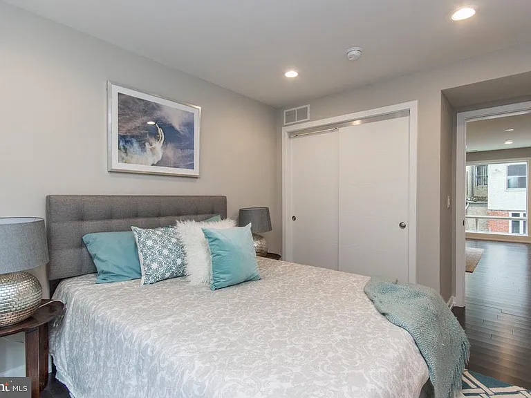716 S Sartain St #2 — Photo 28