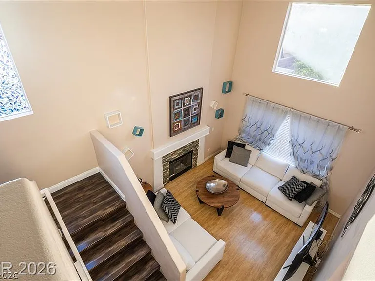 805 Old Mine Creek Ln — Photo 8