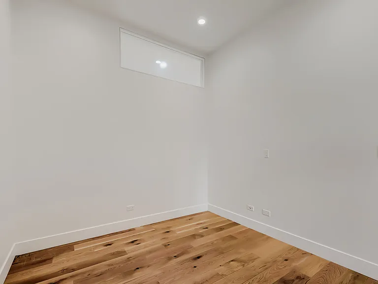 6740 N Sheridan Rd #2N — Photo 14