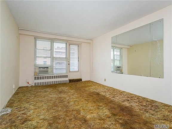 5th image of 35-11 85th St APT 5B