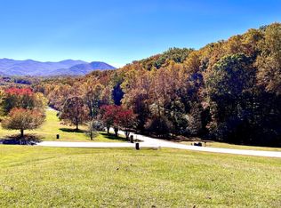 1C Mountain Harbour Dr, Hayesville, NC 28904