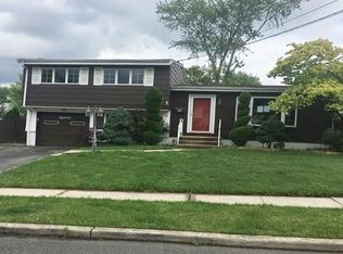 18 Andrew St, Old Bridge, NJ 08857