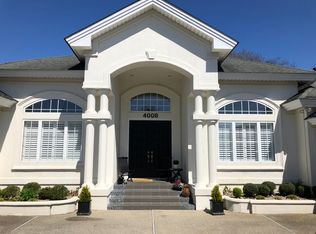 4008 Timber Ridge Dr, Virginia Beach, VA 23455