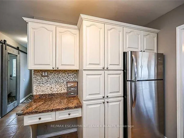 39 Glen Vista Dr — Photo 5