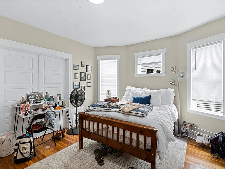 79 Saxton St #3 — Photo 8