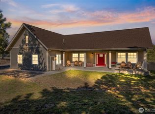 710 Hidden Valley Rd, Cle Elum, WA 98922