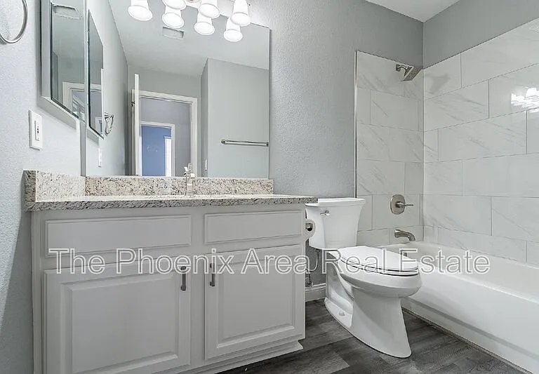 231 S Beverly St — Photo 20