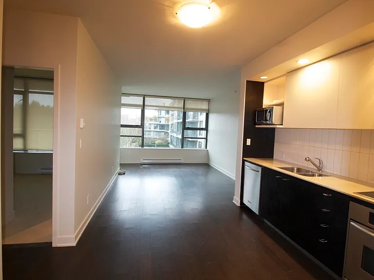 2851 Heather St #301 — Photo 3