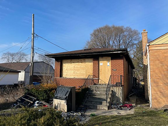2nd image of 10542 S Avenue O