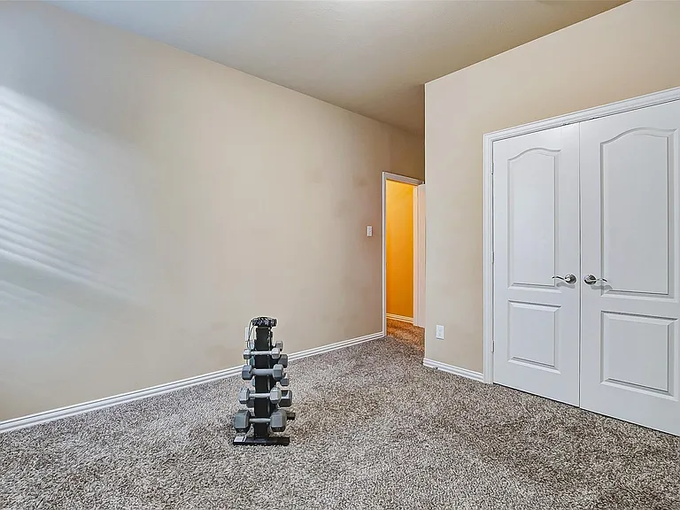 623 Orlandis Ln — Photo 23