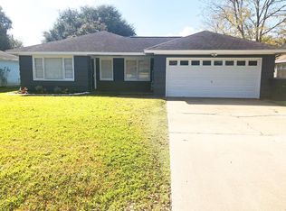 5321 Grant Ave, Groves, TX 77619