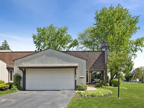 116 Cascade Dr, Indian Head Park, IL 60525