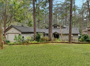 15749 Lakeway Dr, Willis, TX 77318