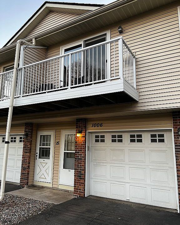1st image of 1006 Pondview Ct