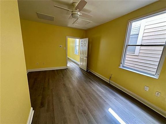 5th image of 2330 Iberville St