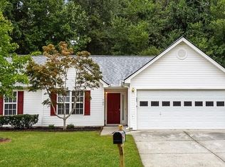 760 Amelia Grove Ln, Lawrenceville, GA 30045