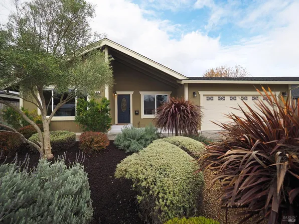 6030 Elsa Avenue, Rohnert Park, CA 94928