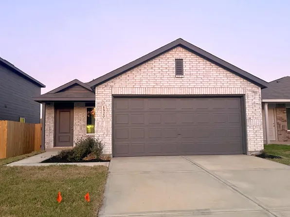 1520 Sunset Ridge Dr, Conroe, TX