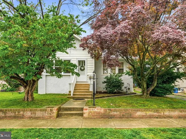 21 W Haddon Ave, Oaklyn, NJ 08107