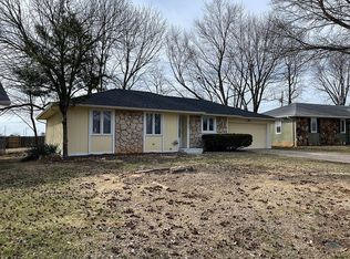 4935 S McCann Ave, Springfield, MO 65804