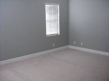 5th image of 1756 E Flora St