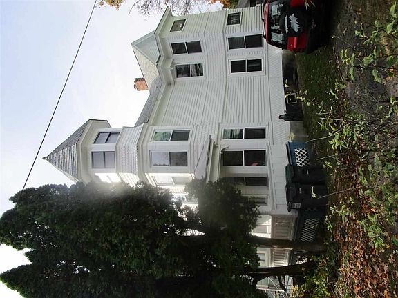 2nd image of 19 Grant Ave