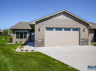 6403 S Callie Eve Cir, Sioux Falls, SD 57108