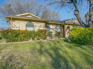 712 Ruidoso Dr, Saginaw, TX 76179