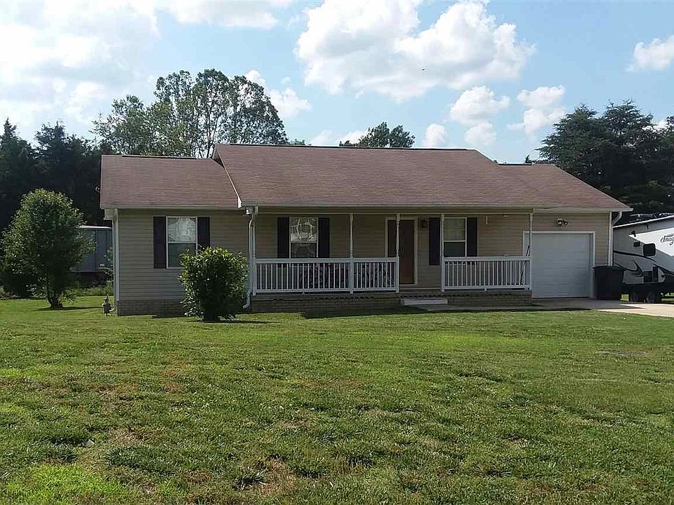 1st image of 688 Crab Apple Ln SE