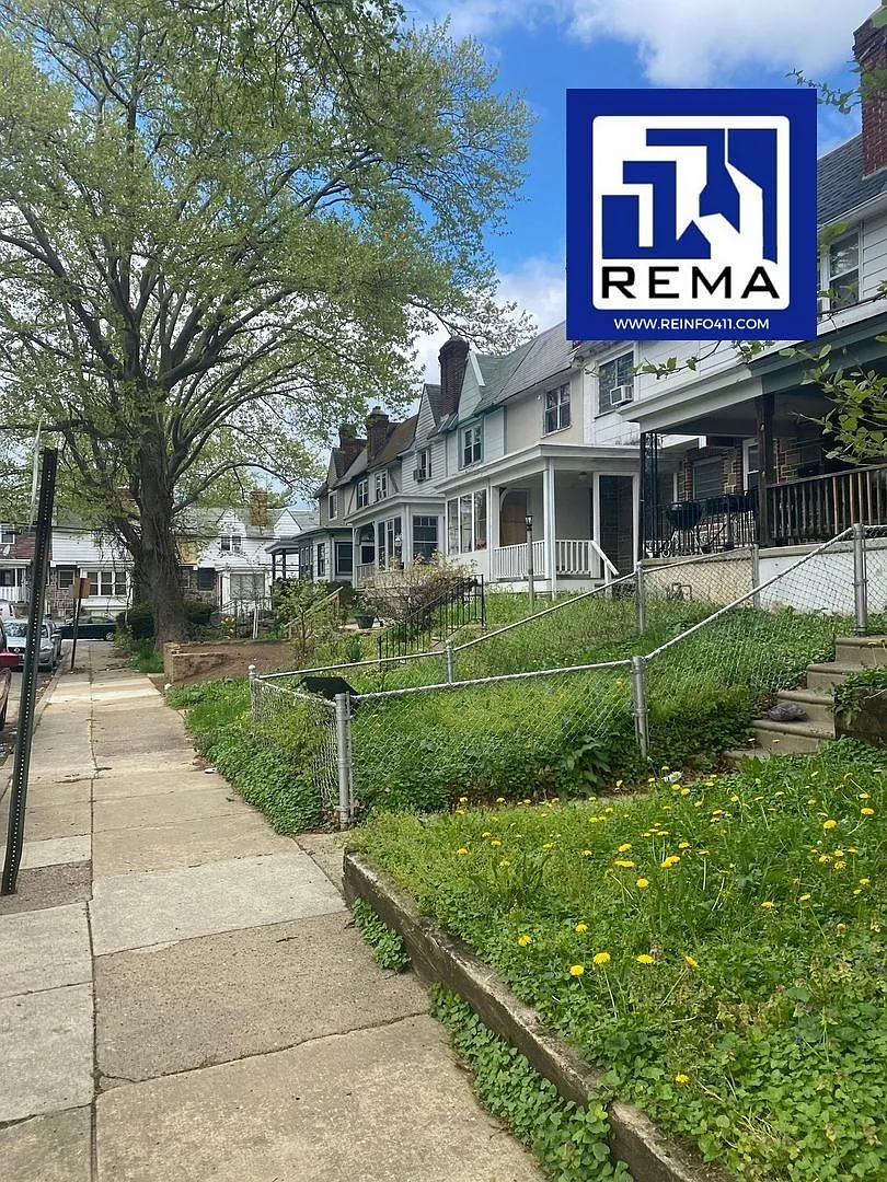 Gorgeously Renovated 2 Bedroom Townhome for Rent | Upper Darby — Photo 2