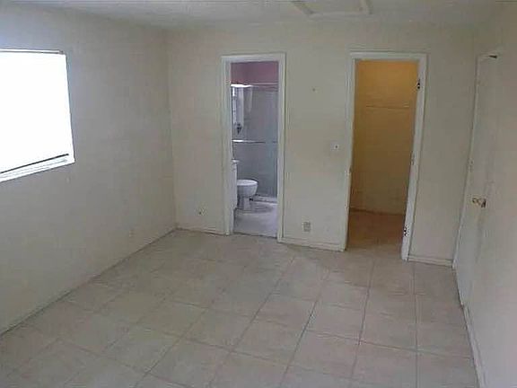 5th image of 7241 Southgate Blvd