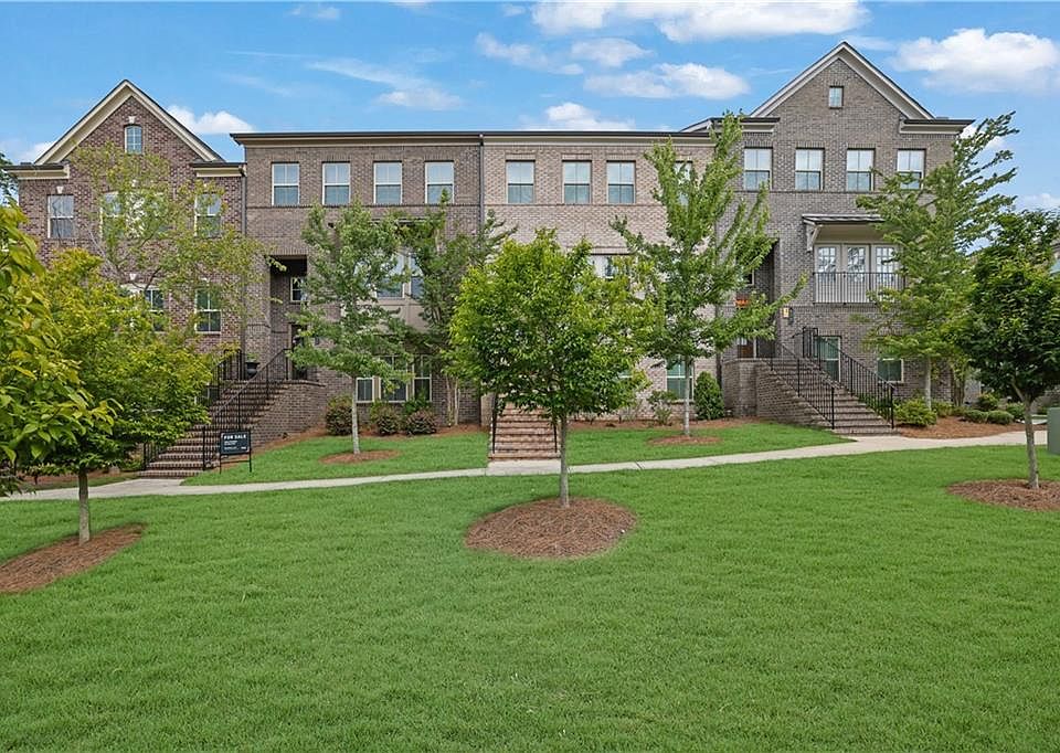 1st image of 512 Via Secco Ln