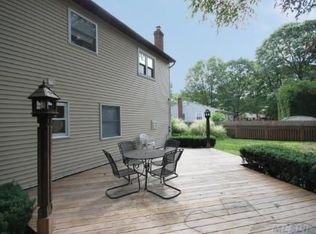 40 Tulip St, Nesconset, NY 11767