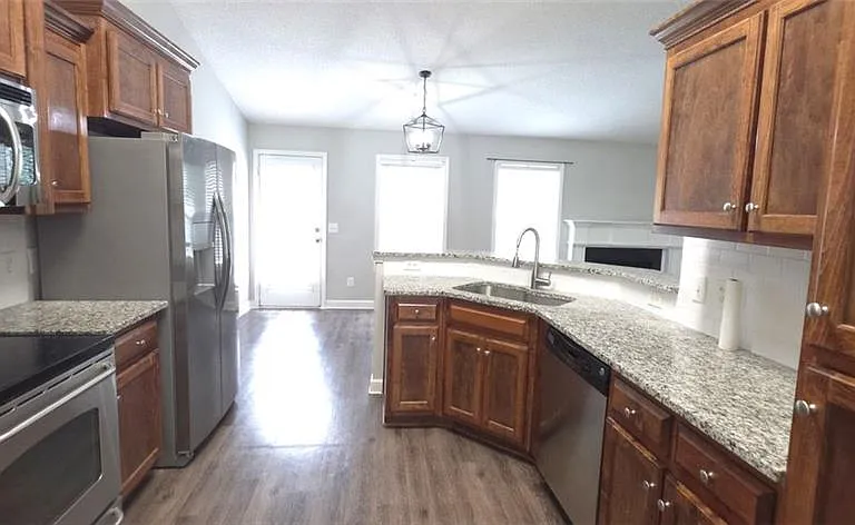 439 Red Bud Rd — Photo 6