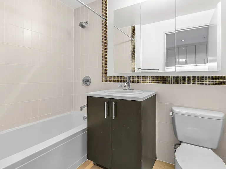 225 Schermerhorn St #17E — Photo 12