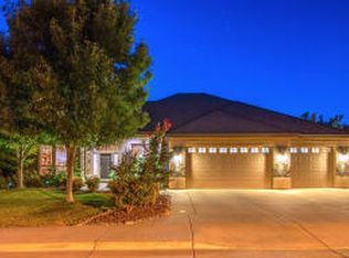 3273 Stanford Dr, Redding, CA 96003