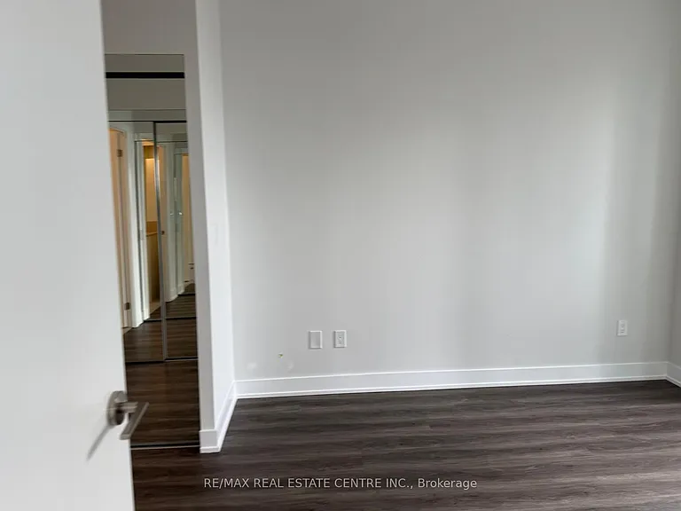 430 Square One Dr #519 — Photo 27