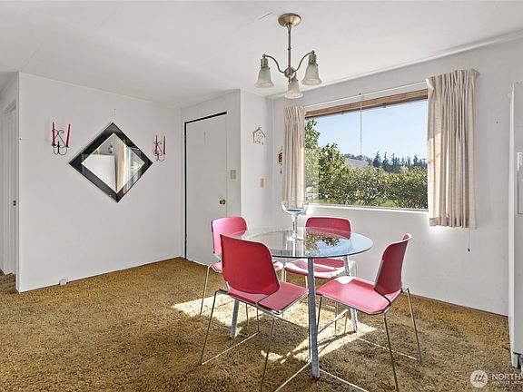 4th image of 1571 Dutch Hollow Drive