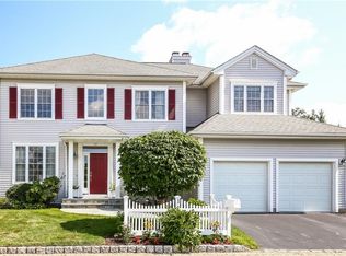 147 Reunion Rd, White Plains, NY 10603