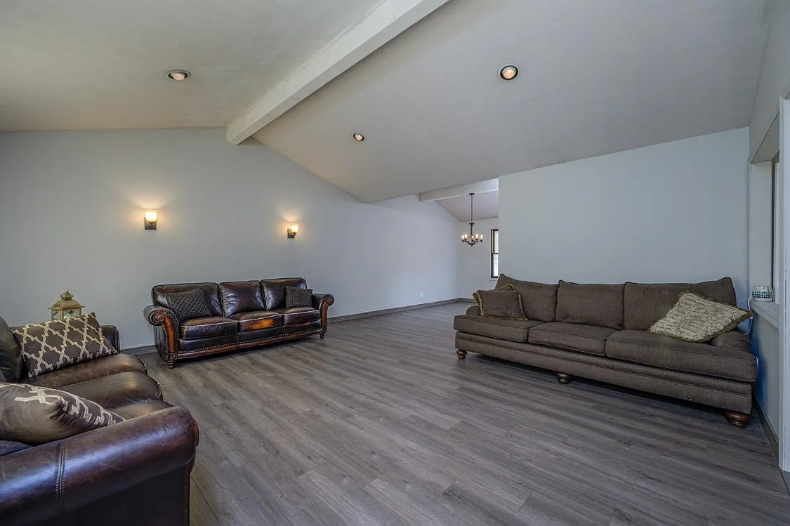 5880 Deepwood Trl — Photo 4